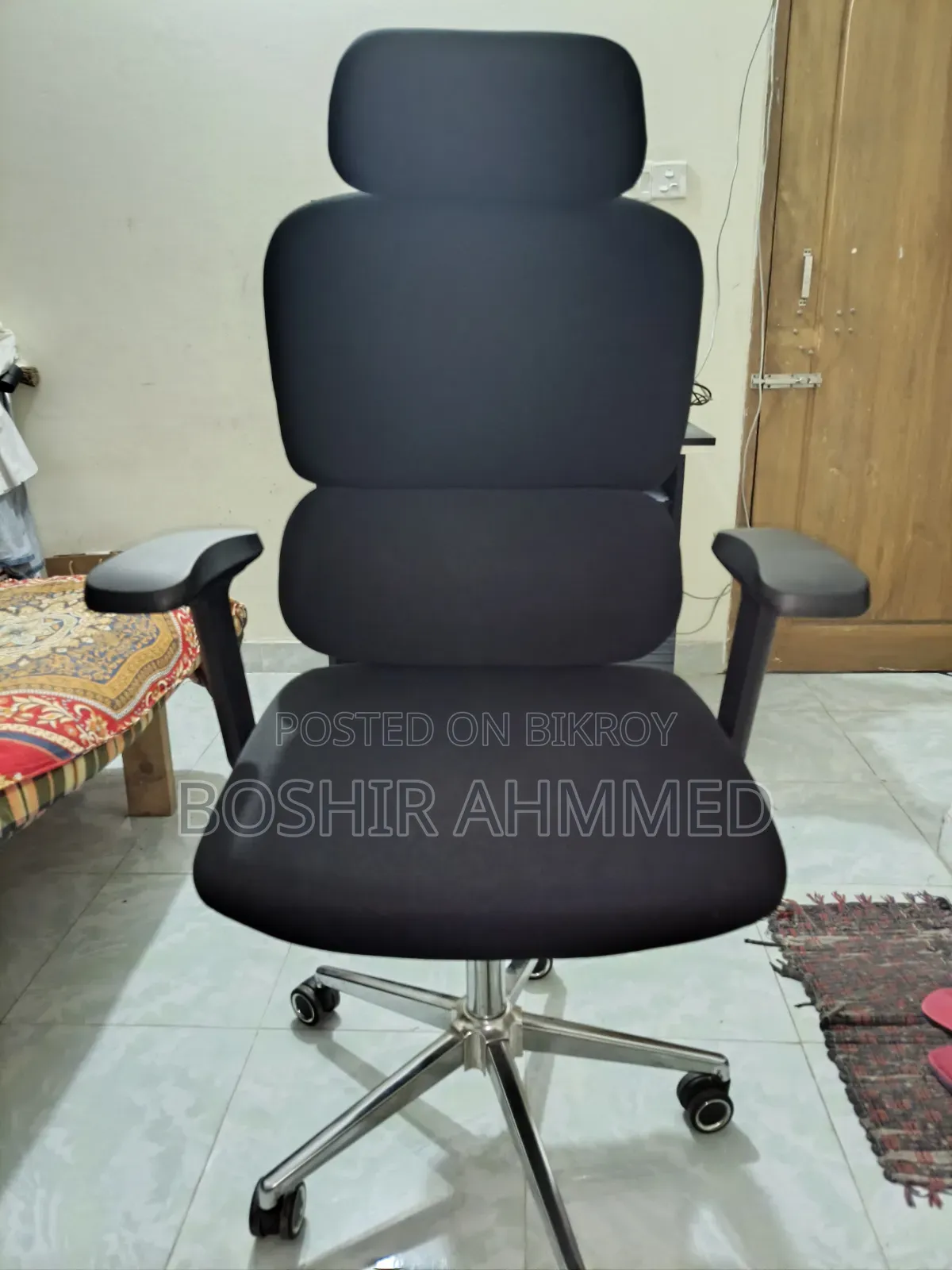 Stylish Ergonomic Executive Office Chair