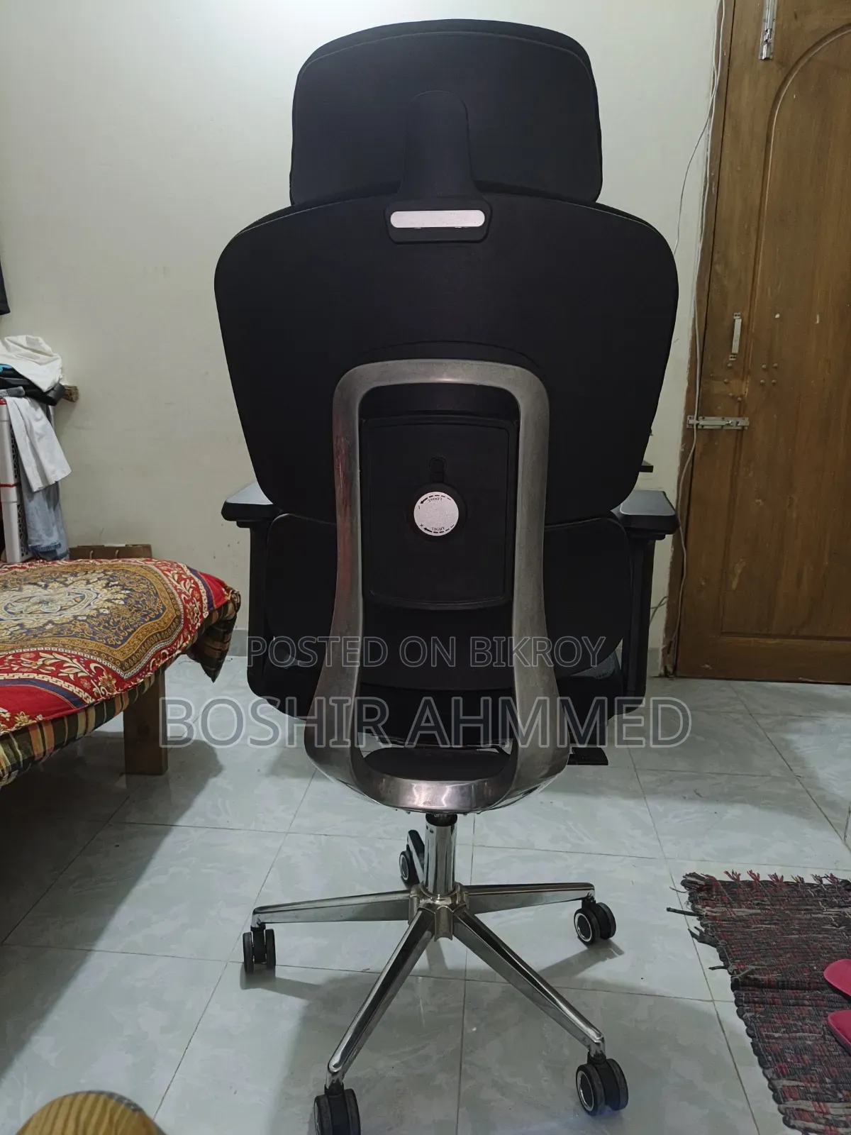 Stylish Ergonomic Executive Office Chair