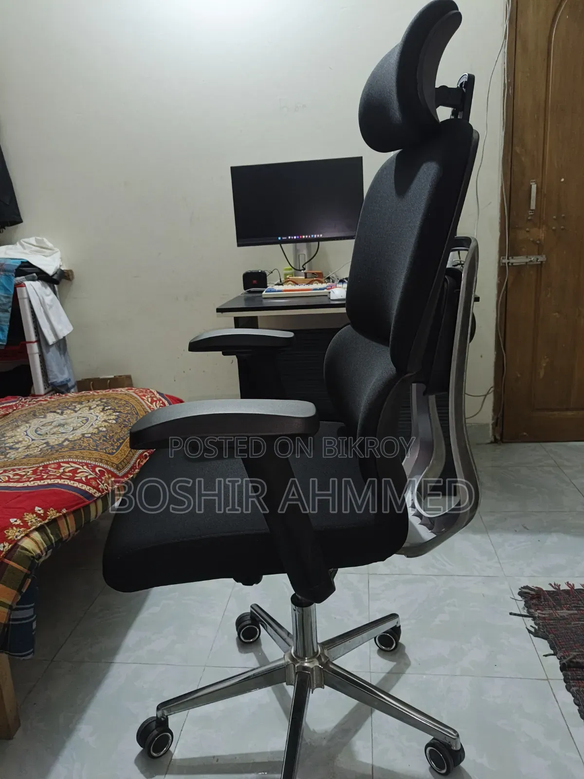Stylish Ergonomic Executive Office Chair