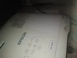 প্রজেকটর বিক্রি হবে নতুন দাম 72000 বিক্রি হবে 35999 টাকা হলে