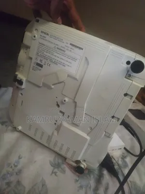 প্রজেকটর বিক্রি হবে নতুন দাম 72000 বিক্রি হবে 35999 টাকা হলে