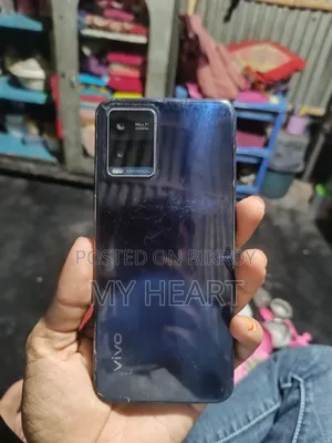 Vivo Y21 64 GB Blue