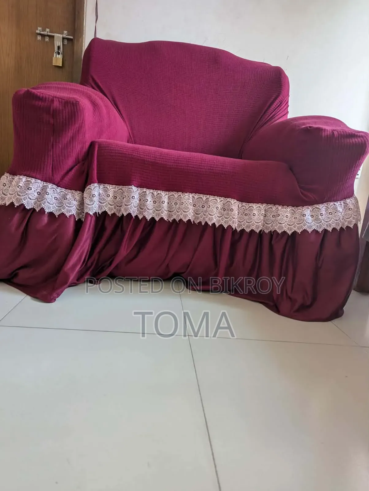 Gamari Wood 1-Seater Sofa