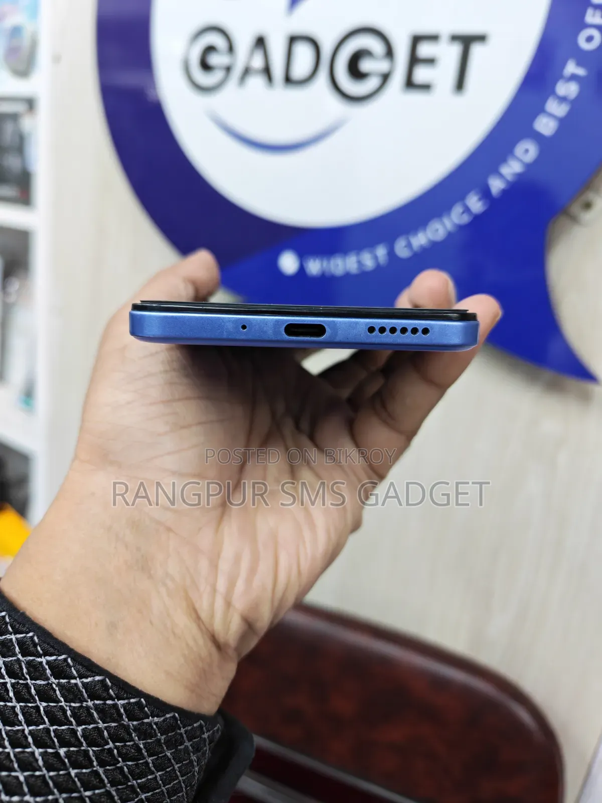 iQOO Z10x 128 GB Blue