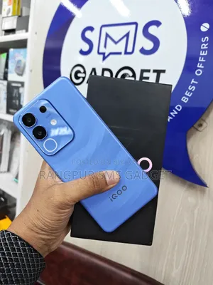 iQOO Z10x 128 GB Blue