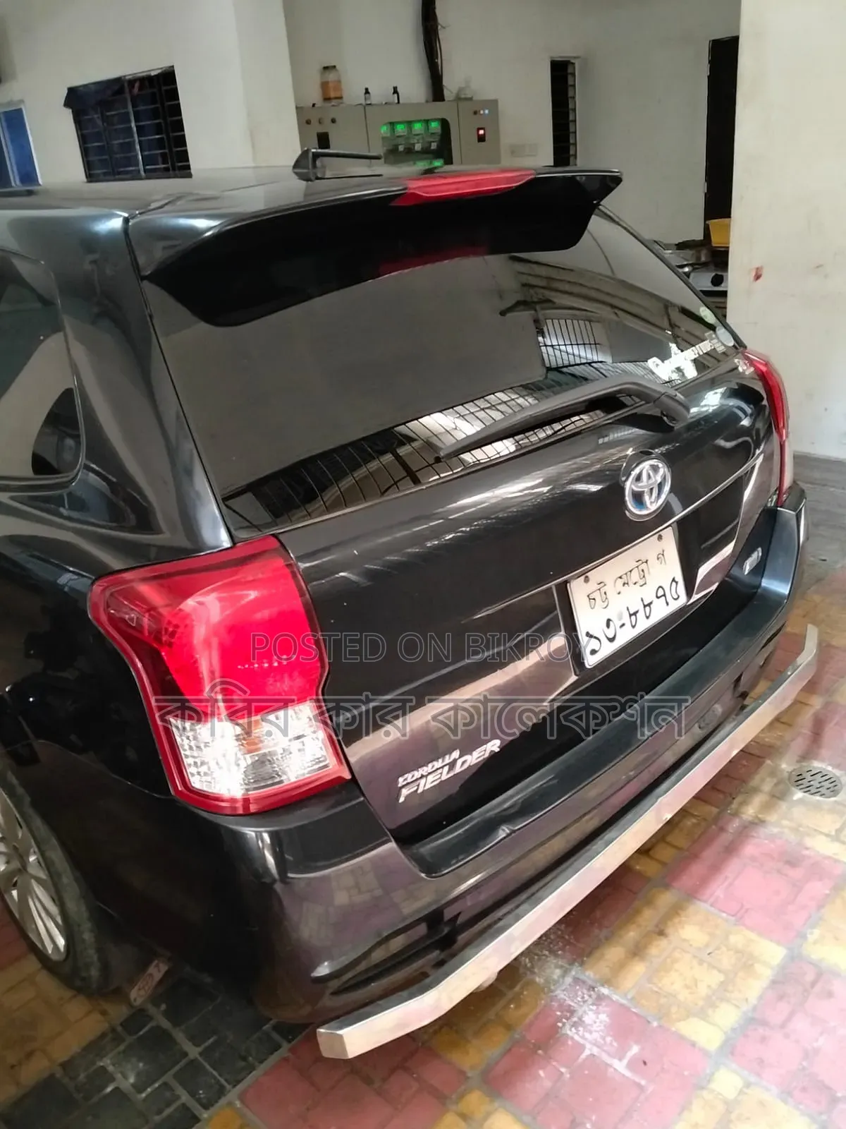 টয়োটা করোল্লা ফিল্ডার ২০১৩ ব্ল্যাক