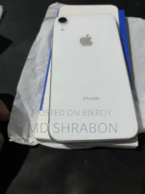 Apple iPhone XR 64 GB White