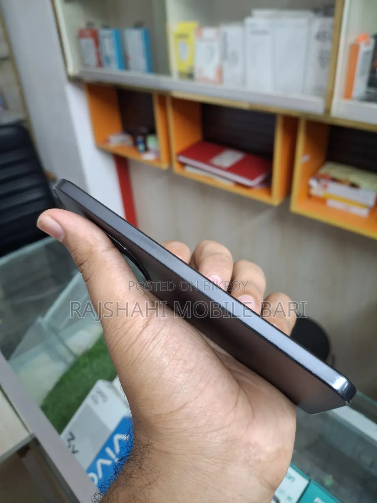 অপ্পো ২৫৬ জিবি গ্রে