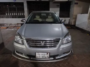 টয়োটা প্রিমিও ২০০৪ সিলভার