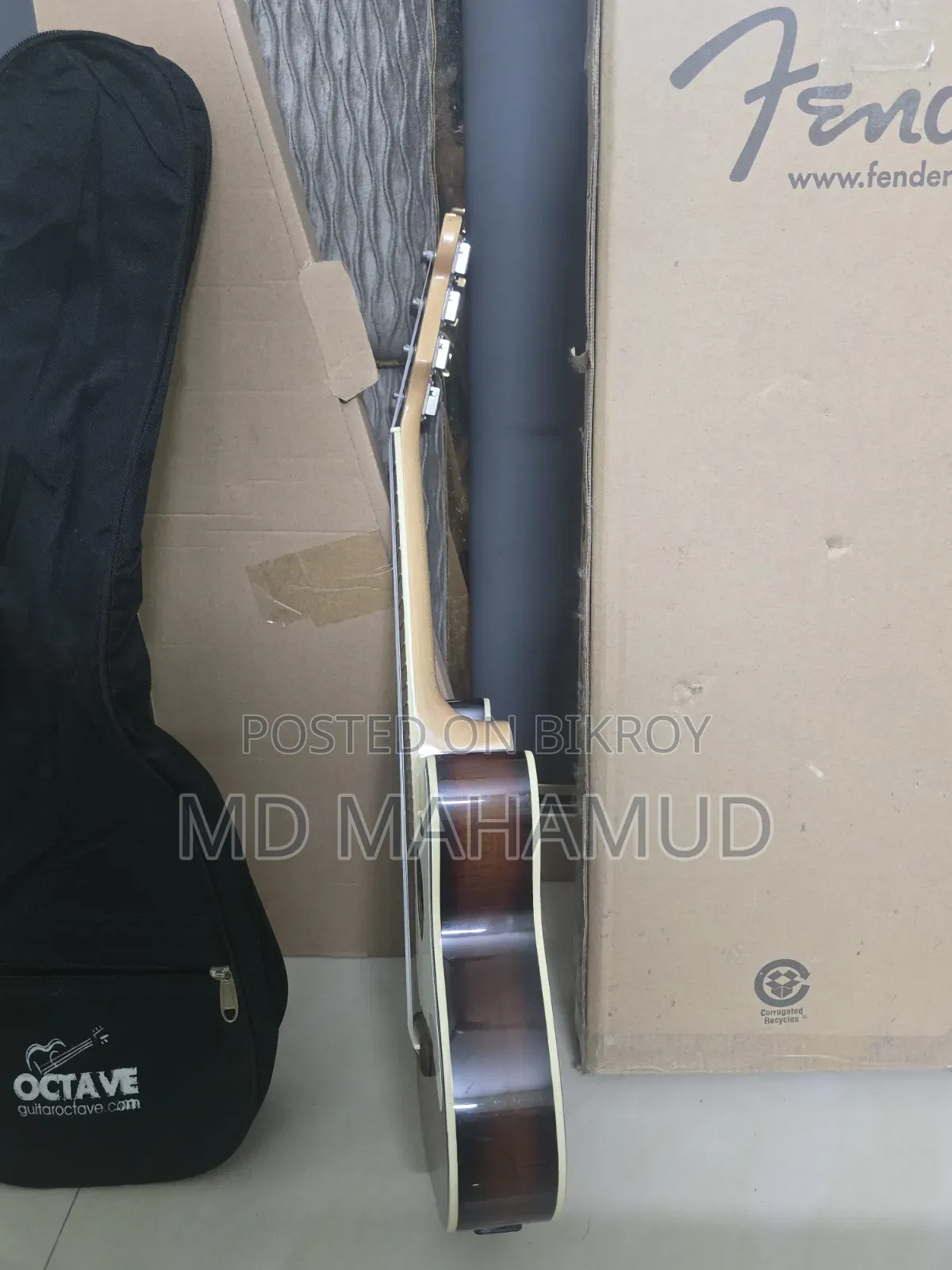 Fender Ukulele (Like New)