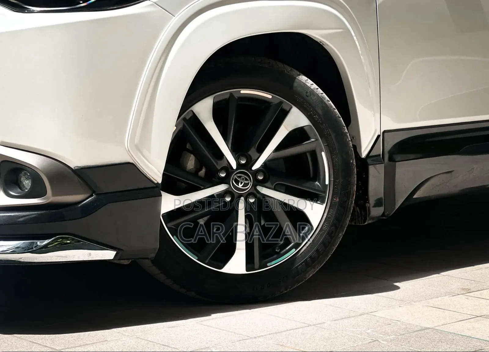 Toyota Corolla Cross 1.8 Hybrid Front Wheel Drive 2022 White
