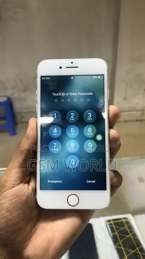 অ্যাপল আইফোন ৭ ৩২ জিবি লাল