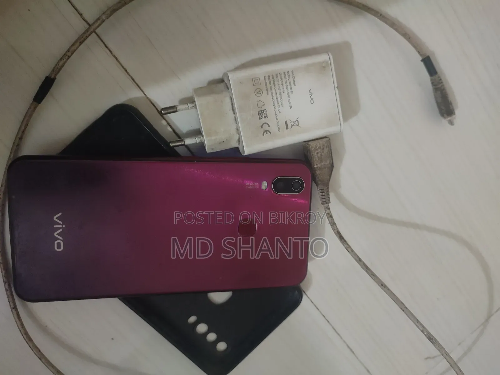 Vivo Y11 32 GB Red