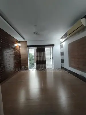 4 Bedroom Apartment in Anik Real Estate, Gulshan for Rent