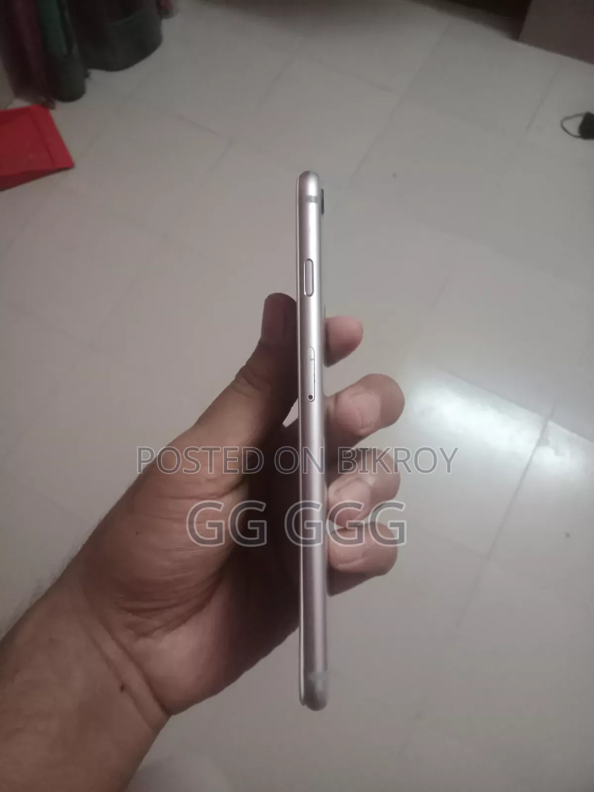 অ্যাপল আইফোন ৬এস প্লাস ১৬ জিবি সাদা