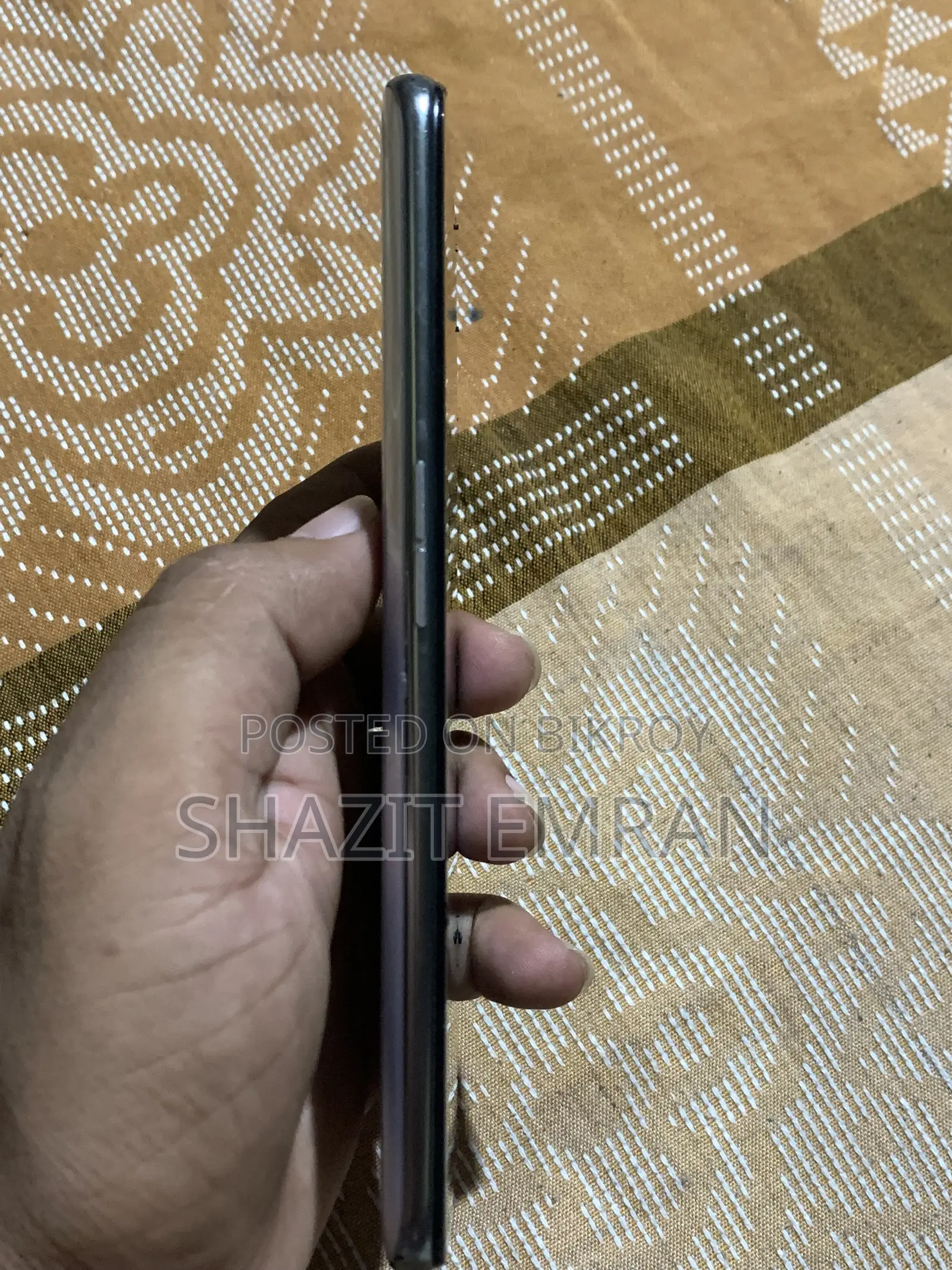 ওপ্পো রেনো ২জেড ২৫৬ জিবি