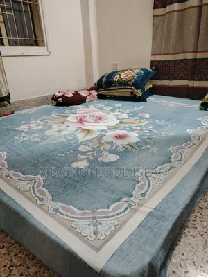 হাই কোয়ালিটি কিং সাইজ অর্থোপেডিক ম্যাট্রেস (ইউজড)