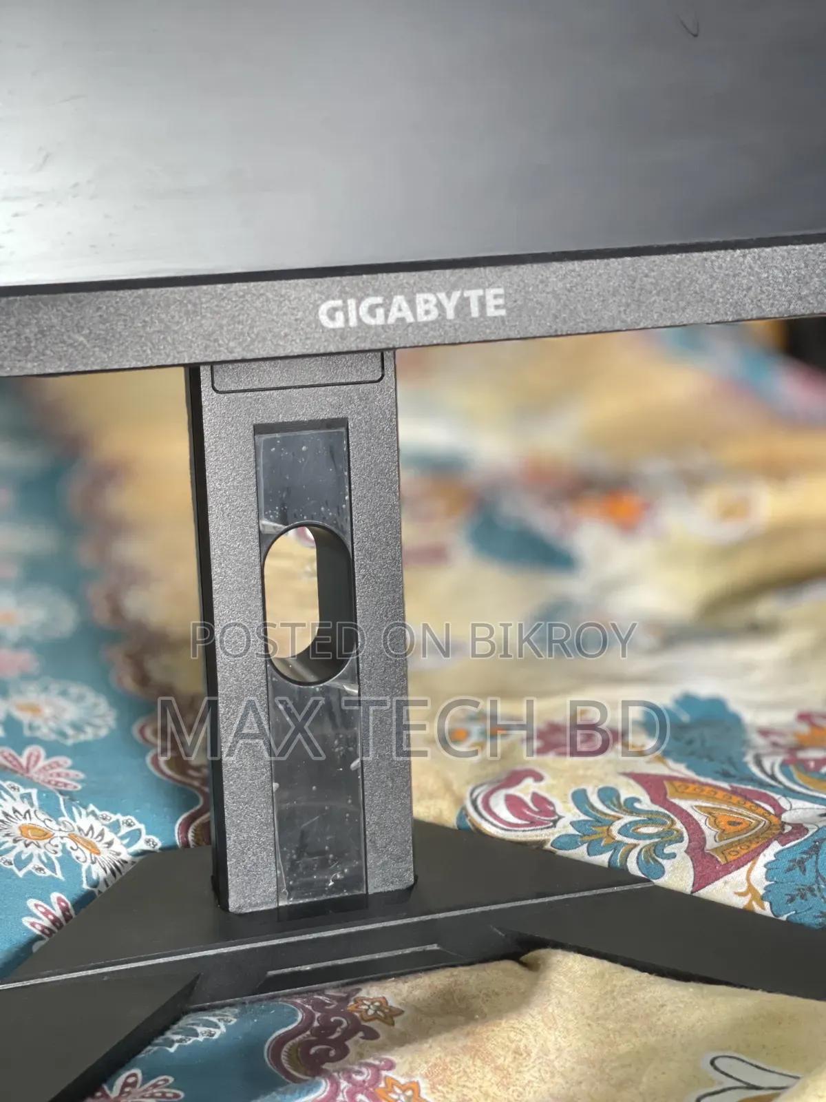Gigabyte G24f 2 Monitor