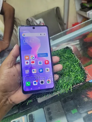 টেকনো স্পার্ক ২০ ২৫৬ জিবি সাদা