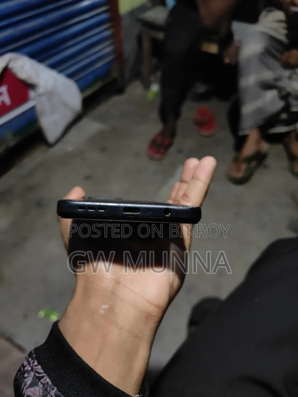 মোটর চলা মটো জি৩৫ ১২৮ জিবি ব্ল্যাক