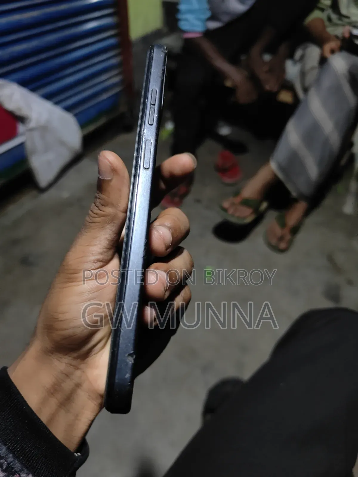 মোটর চলা মটো জি৩৫ ১২৮ জিবি ব্ল্যাক