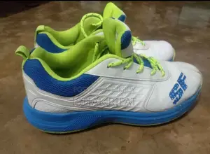 Steel Spike Sports Shoe