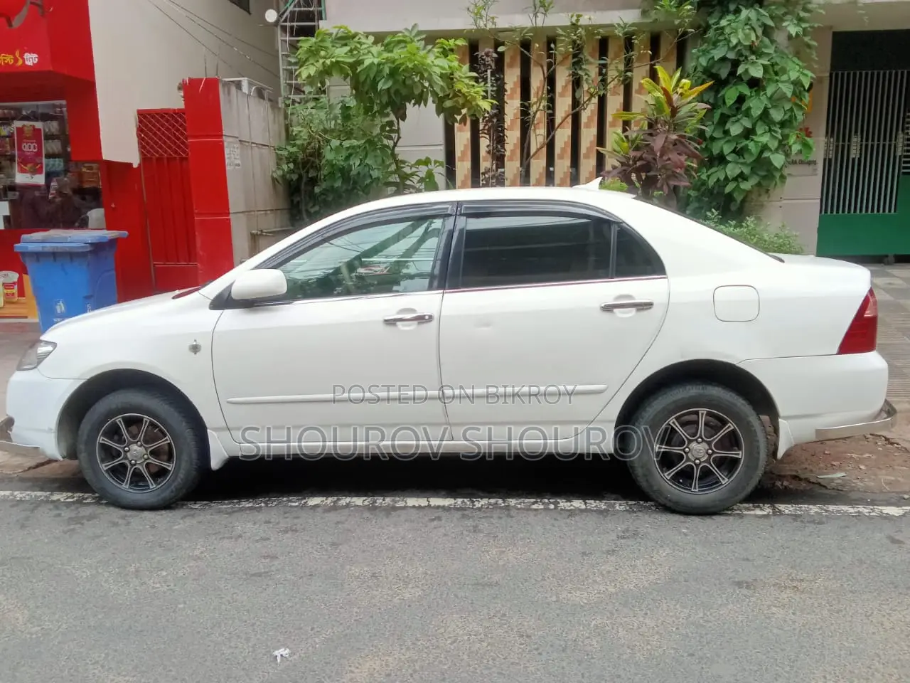 টয়োটা করোল্লা ১.৪ ডি অটোমেটিক ২০০৪ হোয়াইট