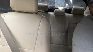 টয়োটা করোল্লা ১.৪ ডি অটোমেটিক ২০০৪ হোয়াইট