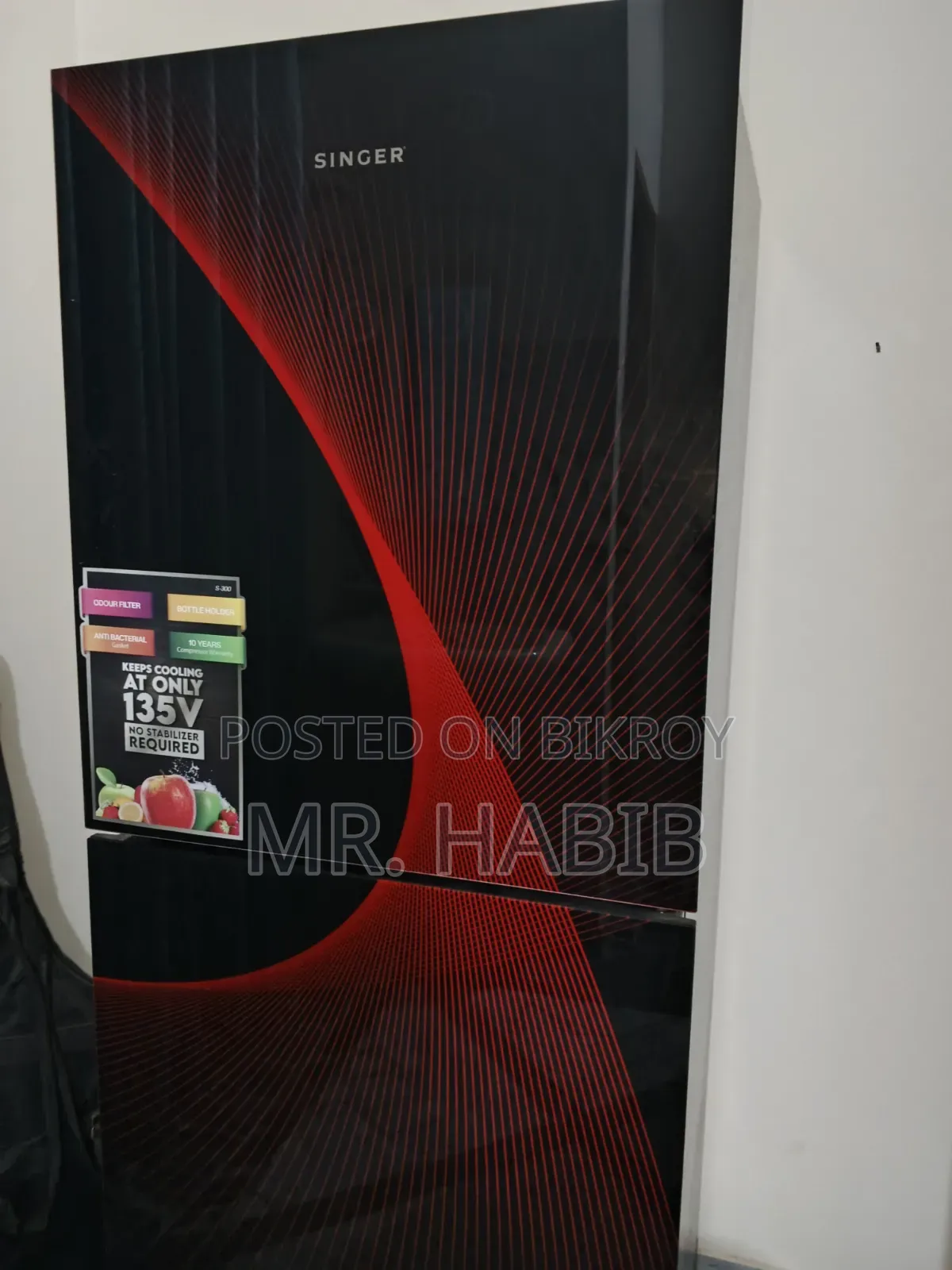 Singer Refrigerator | FBDS225 | 215 L | Black