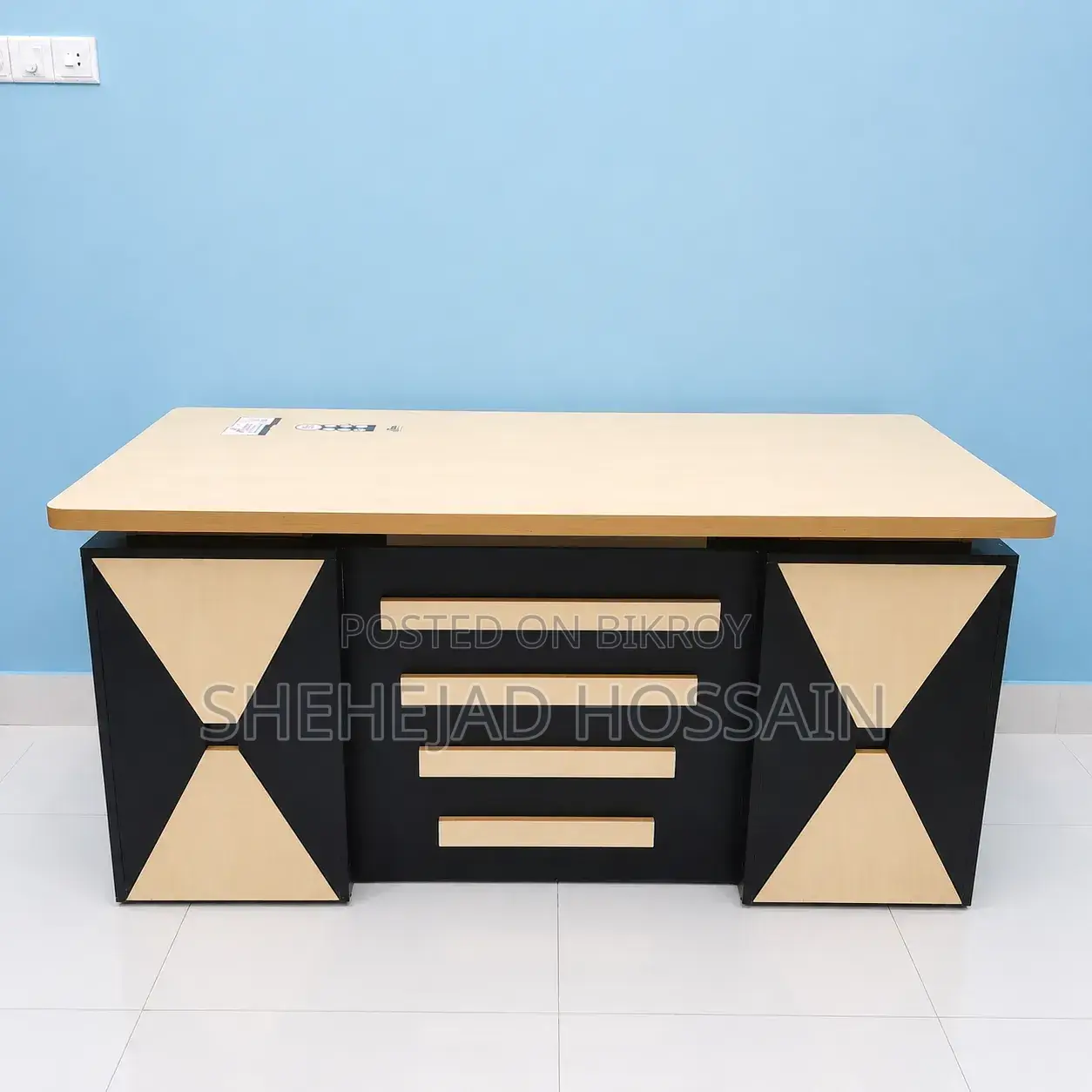 Chair and 5/3 Table will be sold together