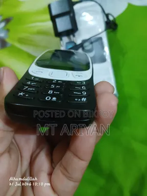 নোকিয়া ৩২১০ কালো