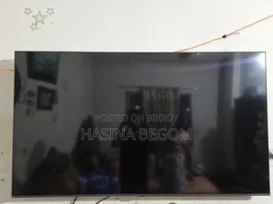 স্যামসাং ৫৫ ইঞ্চি ক্রিস্টাল ইউএইচডি স্মার্ট টিভি | ৫৫এউ৭৭০০