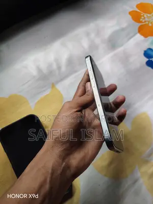 Apple iPhone 16 Pro 128 GB Silver