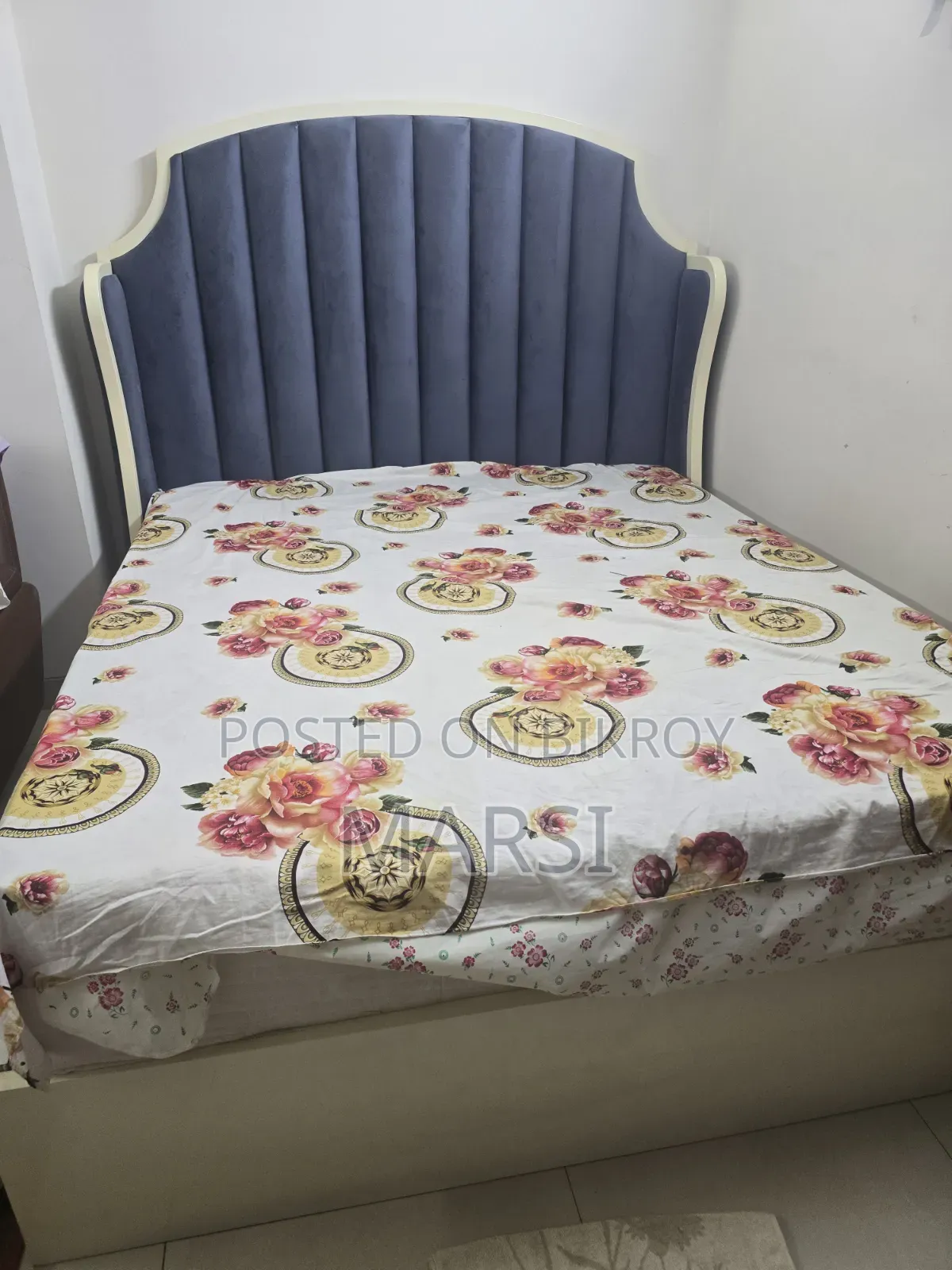 Queen Size Bed for Sale