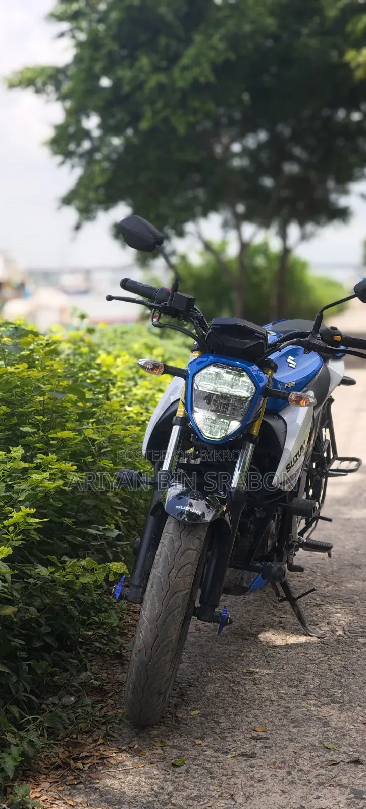 সুজুকি জিক্সার এফআই এবিএস ২০২৫ নীল
