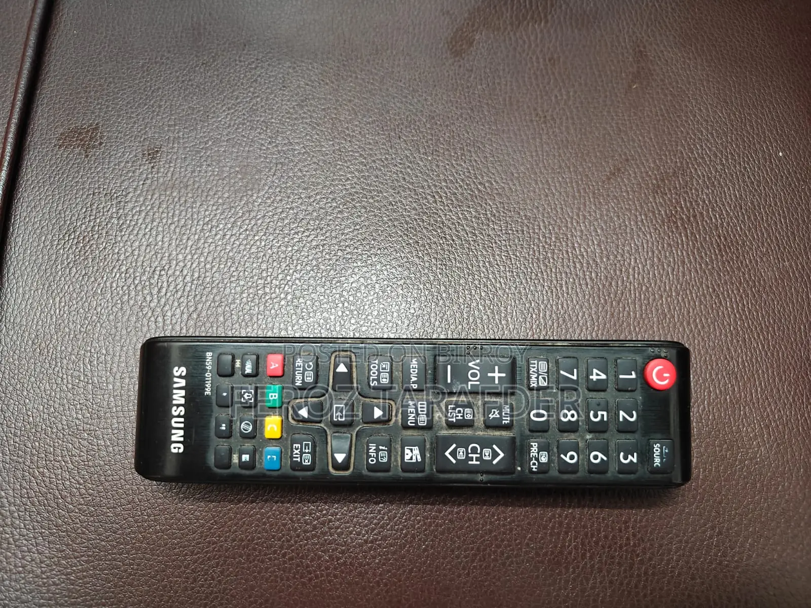 Samsung 40" TV With Smart Box