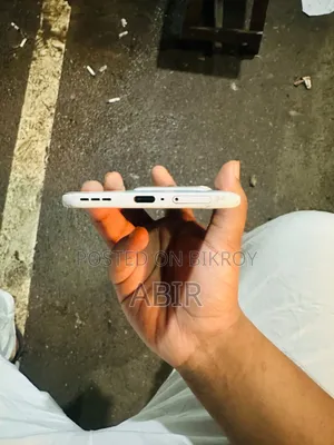 Tecno Pova Slim 5G 256 GB White