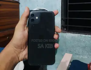 অ্যাপল আইফোন ১১ ৬৪ জিবি কালো