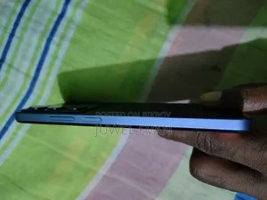 রিয়েলমি সি৭৫এক্স ১২৮ জিবি
