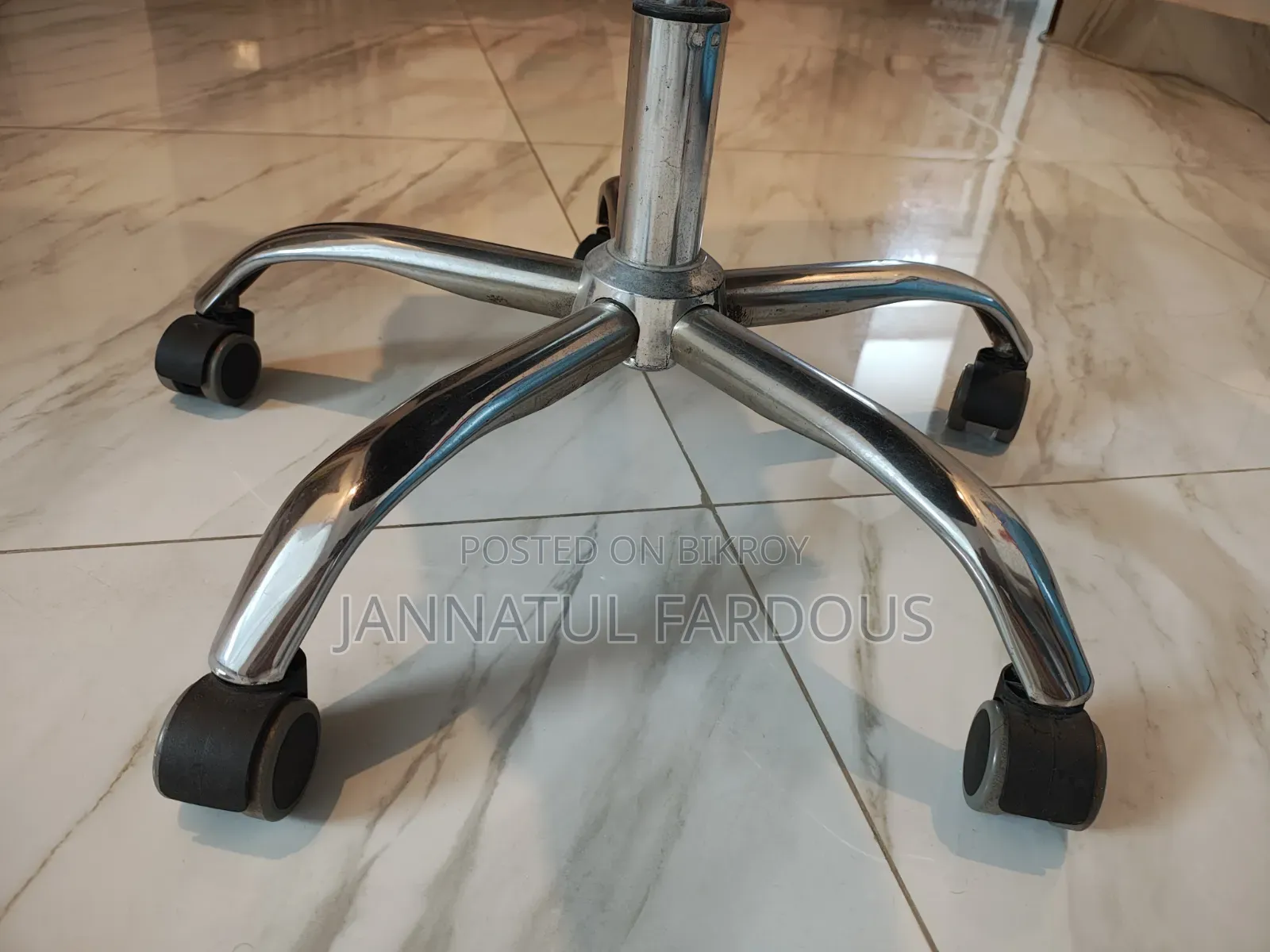 Boss Chair