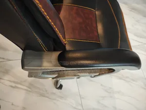 Boss Chair