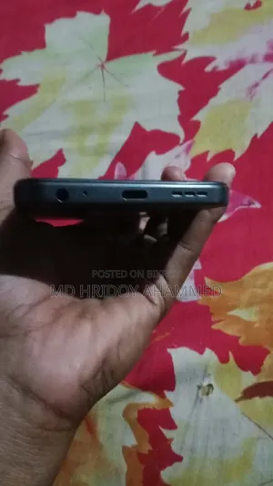 Tecno 64 GB Black