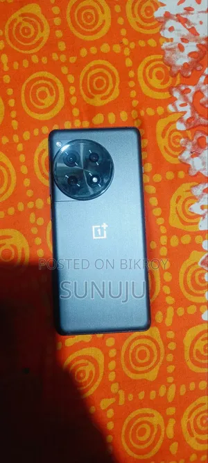 ওয়ানপ্লাস ১২আর ২৫৬ জিবি গ্রে