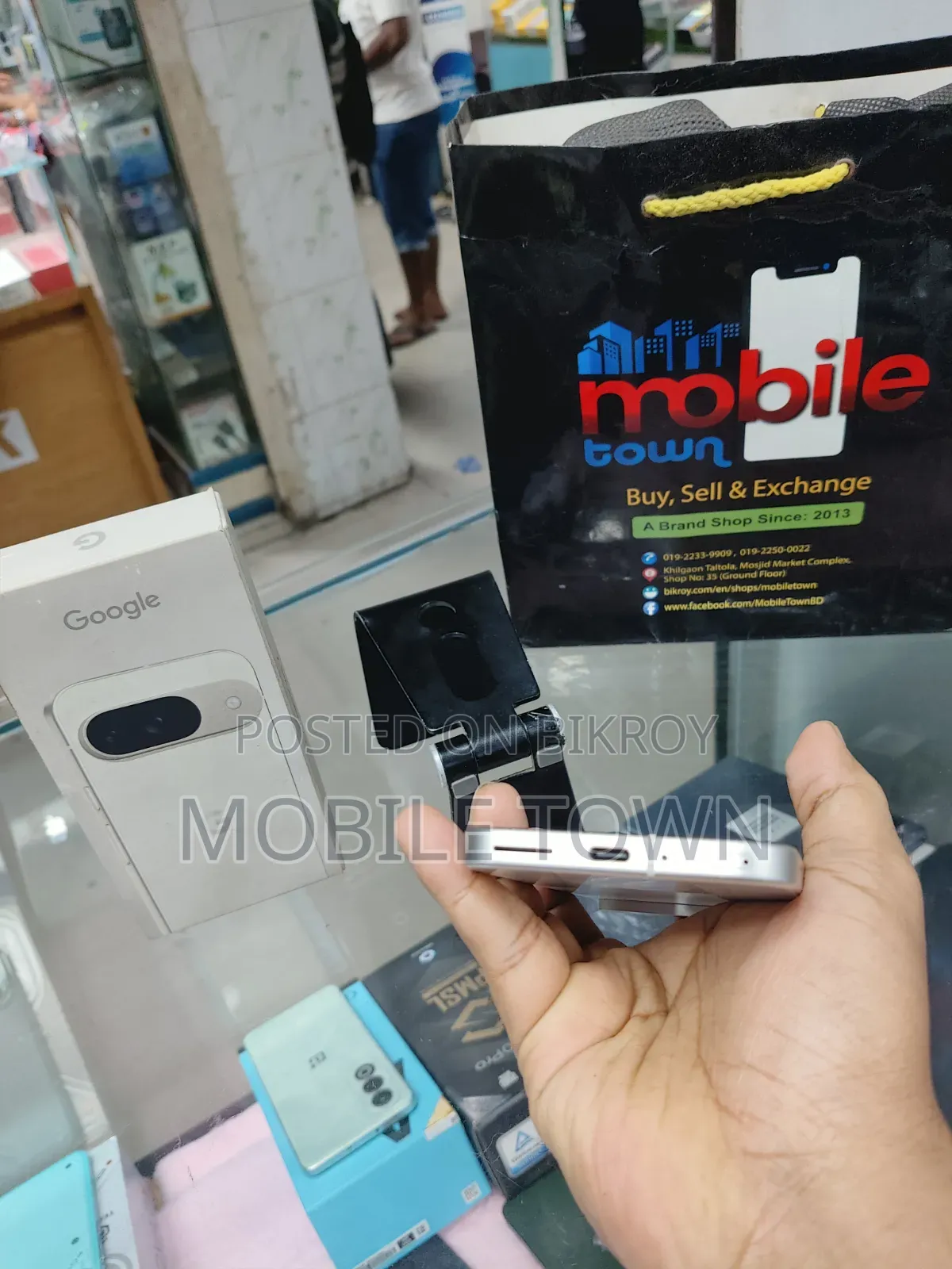 গুগল পিক্সেল ৯ ১২৮ জিবি হোয়াইট