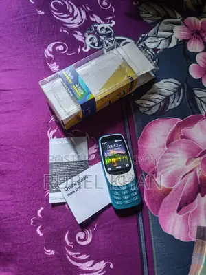 নোকিয়া ৩২১০ ব্লু