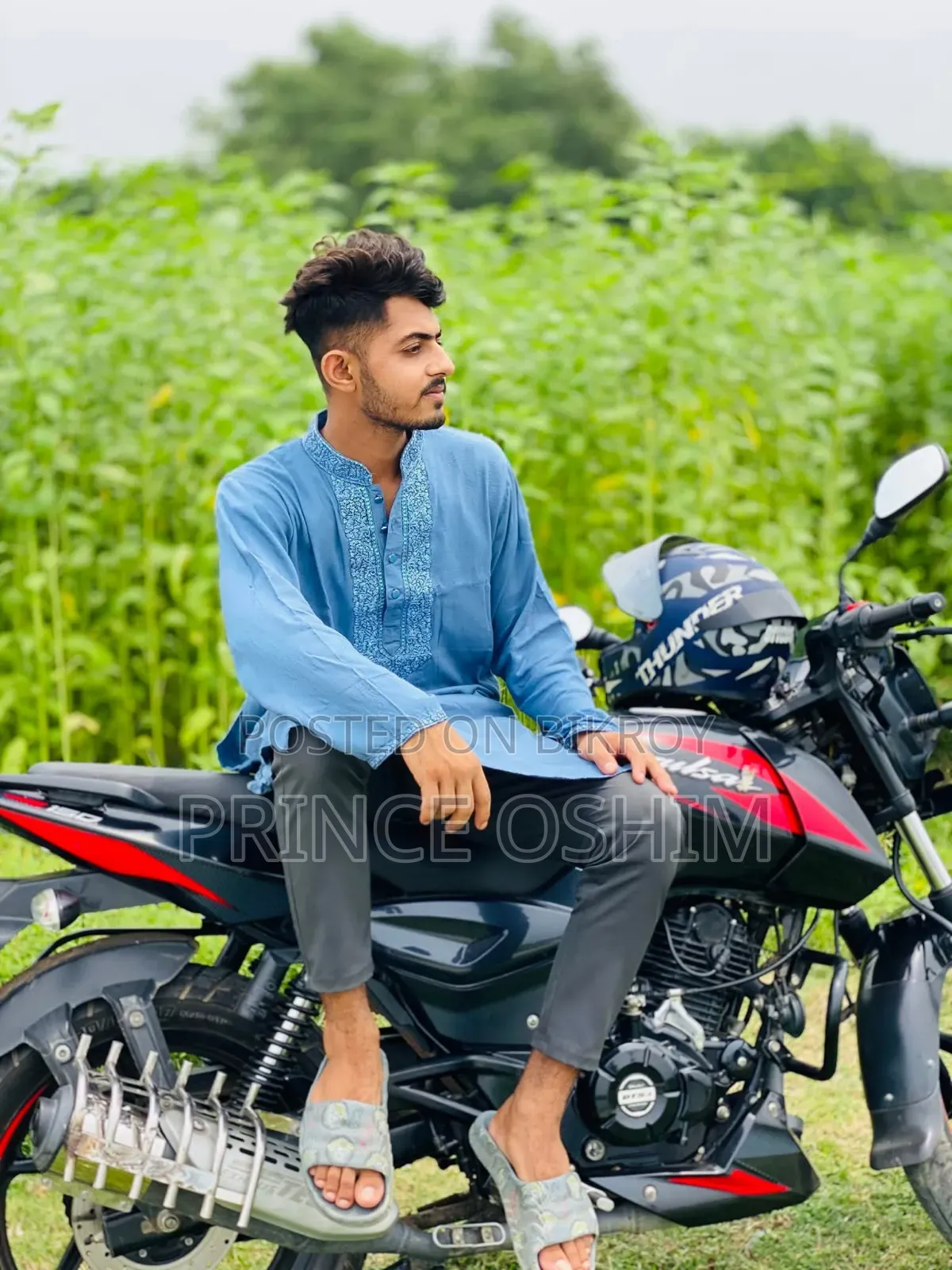 বাজাজ পালসার ১৫০ ২০২৩ কালো