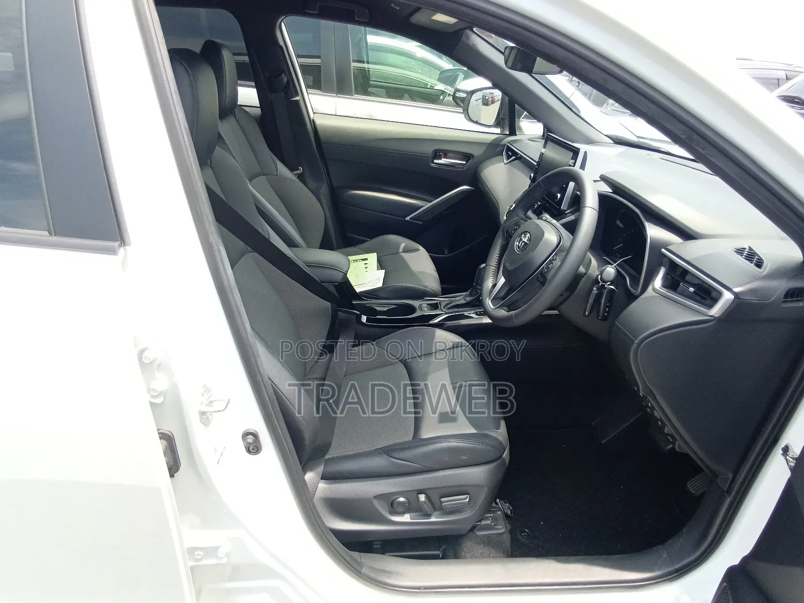 Toyota Corolla Cross 2022 Pearl