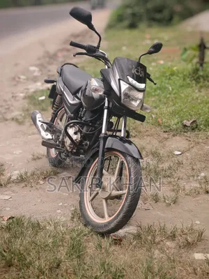 বাজাজ প্লাটিনা ১০০ ২০১৭ ব্ল্যাক