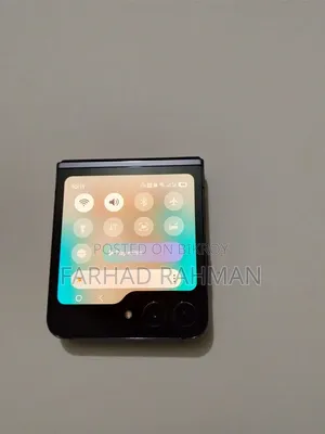 স্যামসাং গ্যালাক্সি জেড ফ্লিপ৫ ২৫৬ জিবি কালো