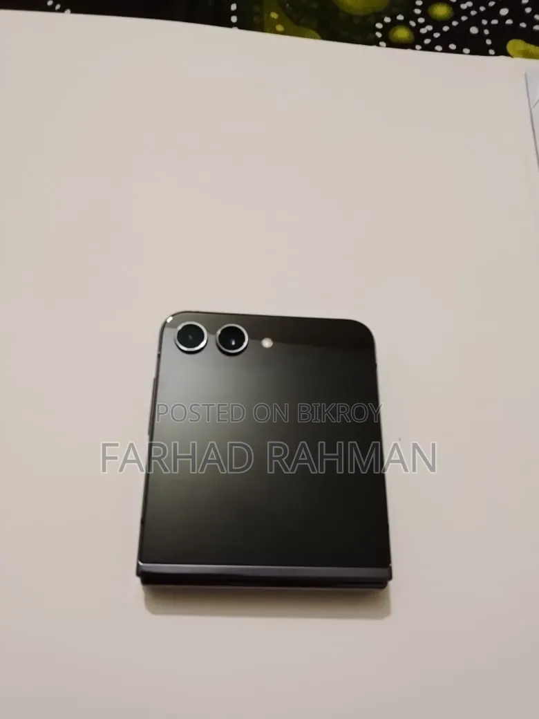 Samsung Galaxy Z Flip5 256 GB Black
